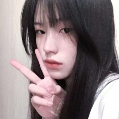 微信头像2021最新款女生头像霸气 拿棍图片