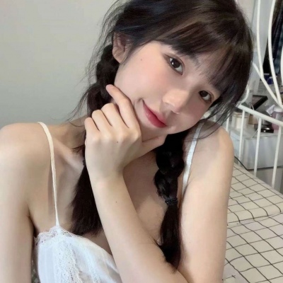 2021年最火的图片半遮面古风女生头像图片