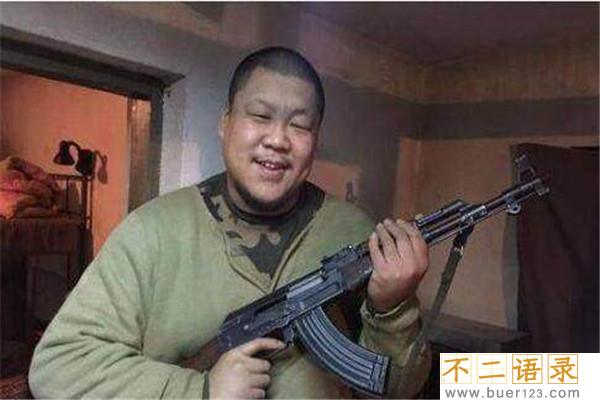 世界十大悍匪排行榜 这十个相当凶悍不亚于恐怖分子图片