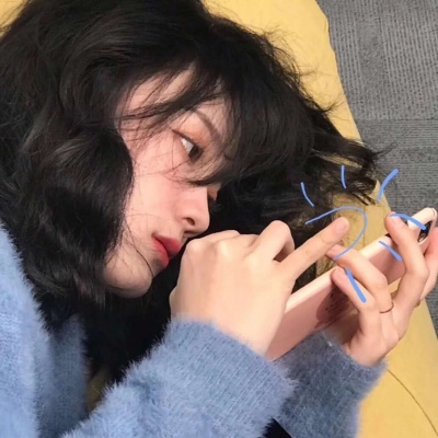 2021最流行洋气qq头像女生高中学生图片