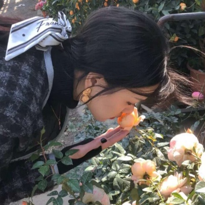 微信头像2021超级仙气干净的女生头像不露脸图片
