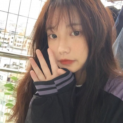 2021女生照片头像霸气动漫图片