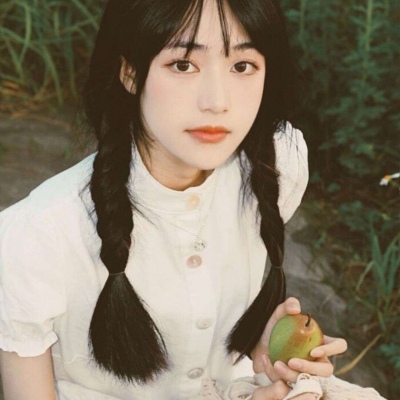 高清好看的2021粉色系自拍qq头像女生头像女生头像图片