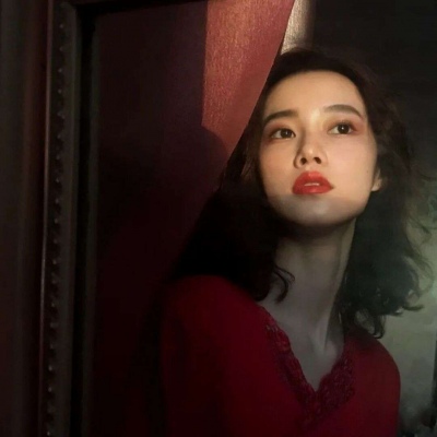 高清好看的2021粉色系自拍qq头像女生头像女生头像图片