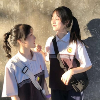 闺蜜小学生剪霸气头发女生头像图片