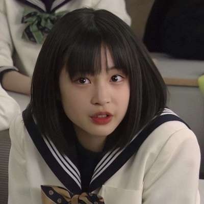 2021ins真人qq背景图加头像女生图片