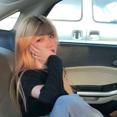 高清爆款超火唯美人物图片头像女生图片