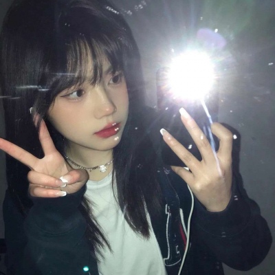 高清优质的气质好看qq头像女生图片
