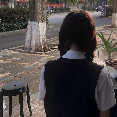 2021年新的微信头像五黑qq头像女生图片