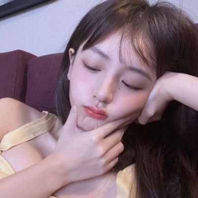 2021年新的微信头像五黑qq头像女生图片