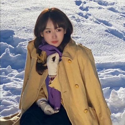 2021年新的微信头像五黑qq头像女生图片