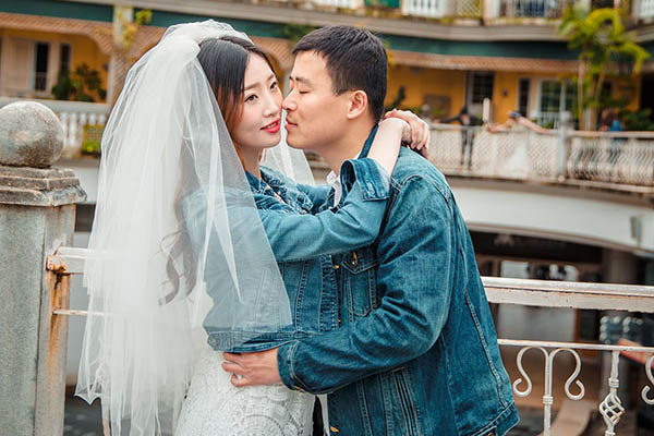 摩羯男喜欢的四种女人图片