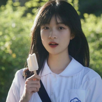 2021最火的流行网图头像女生头像图片