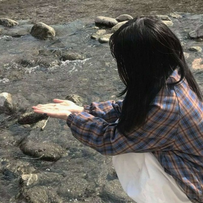 2021适合头像女生半身视频教程图片