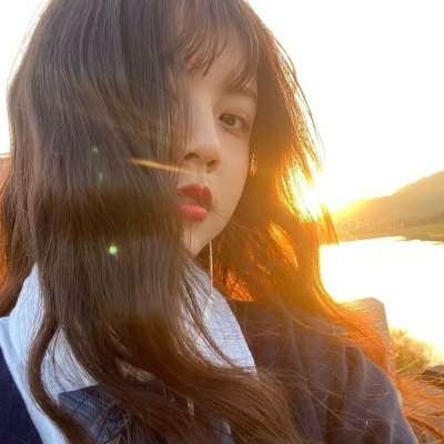 2021年微信头像q板二次元女生头像高冷傲图片