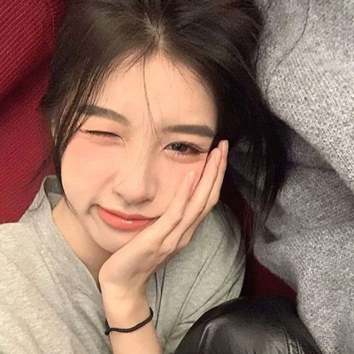 真人女生头像真人成熟温柔图片