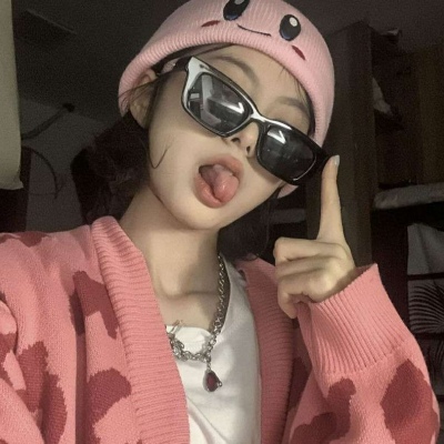 真人女生头像真人成熟温柔图片