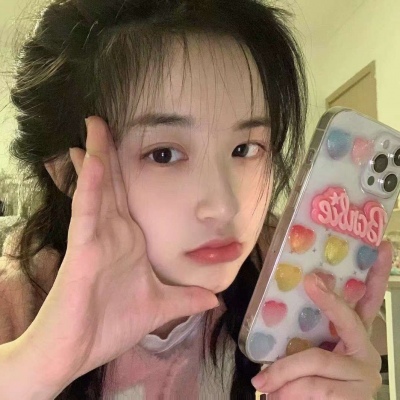高清好看的污污的女生头像污图片