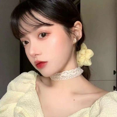 高清好看的污污的女生头像污图片