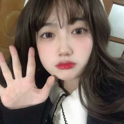 高清好看的污污的女生头像污图片