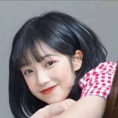 2021最火QQ手绘社会女戴口罩头像女生图片