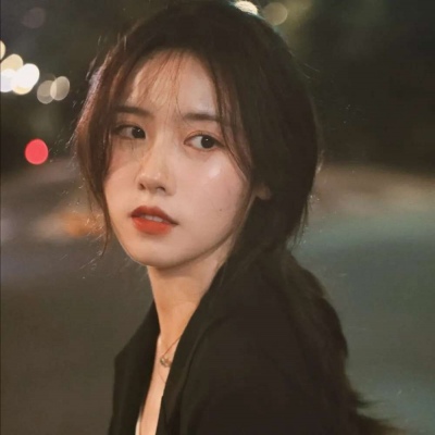 2021年最好看的天气头像真人女生图片