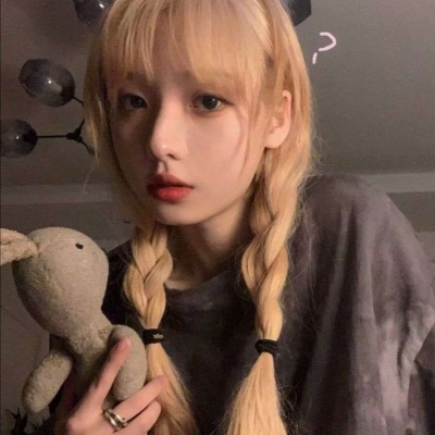 2021年最好看的天气头像真人女生图片