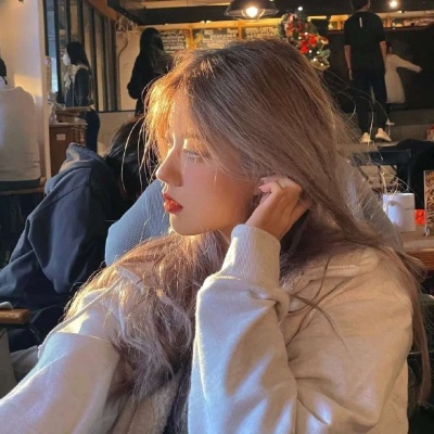 2021新款不露脸的超仙女生头像图片