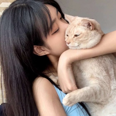 2021女生显眼的头像图片