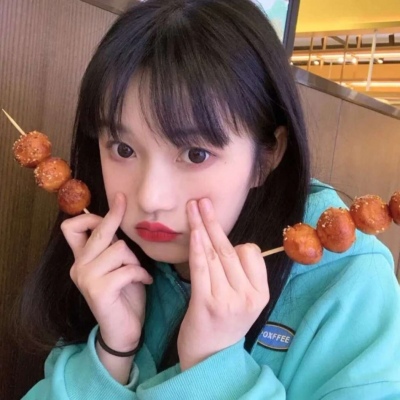 2021女生显眼的头像图片