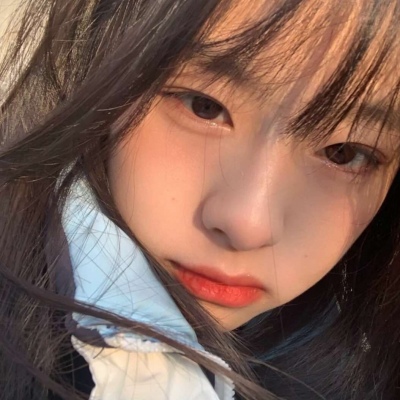 2021女生显眼的头像图片