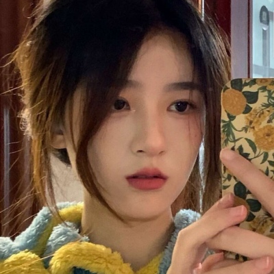 2021女生显眼的头像图片