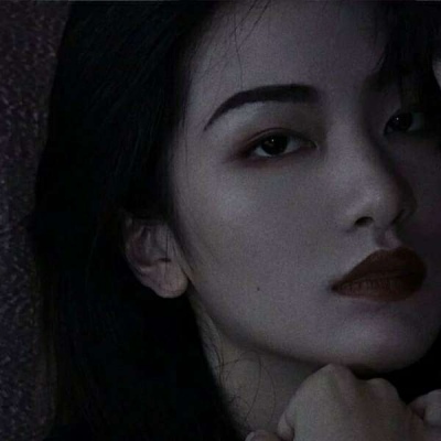 2021脸上纹身图案女生头像图片