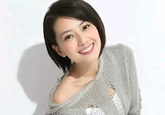 聪明有头脑的女人表现图片