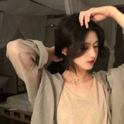 高清清新的2021好看唯美妇女生活照图片做头像图片