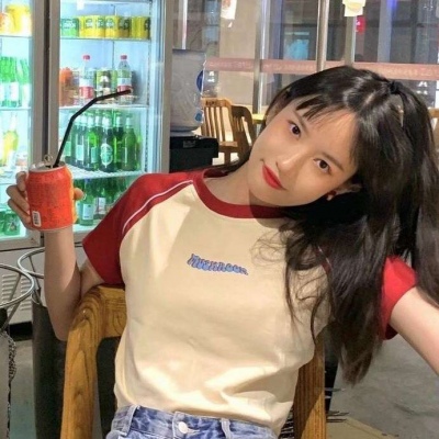 2021混黑可爱女生头像图片
