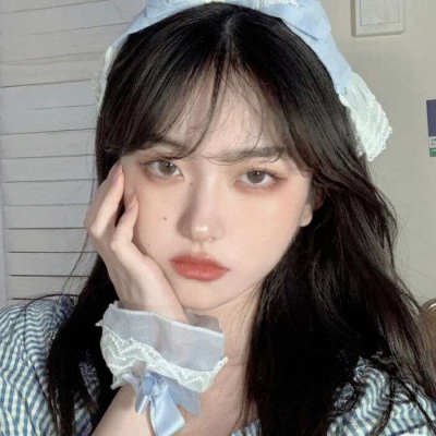 2021年女生头像小清新下半身 可爱图片