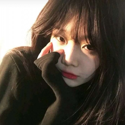 2021年女生头像小清新下半身 可爱图片