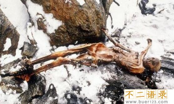 冰人奥兹诅咒之谜，五千年前惨遭谋杀被冰封