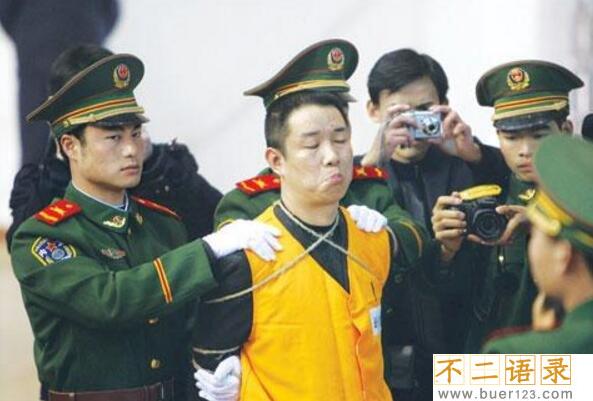中国黑社会老大排行榜 他们的事迹和背景让人震惊图片