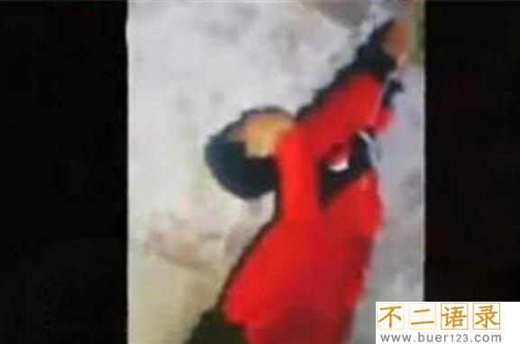 2009年重庆红衣男孩事件 揭秘重庆红衣男孩死亡真相图片
