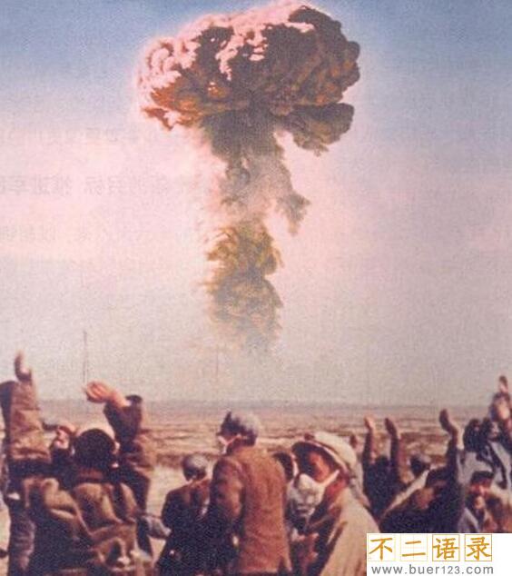 1978年罗布泊食人蜥蜴事件，罗布泊核爆炸死千条巨蜥图片