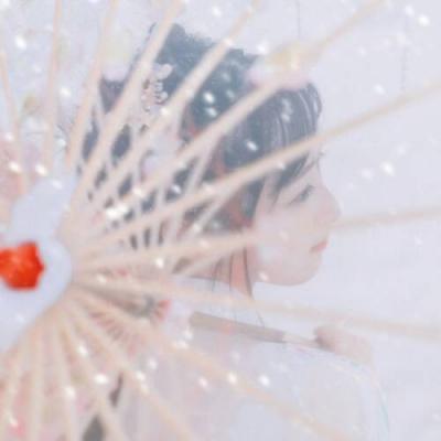 唯美手绘古风女生头像  手绘古风动漫女生图片