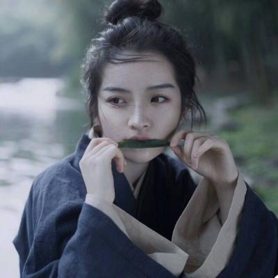 韶华刹那古风女生头像  唯美古风人物图片