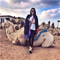 海边创意个性女生头像 枫叶流丹图片