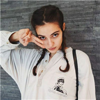 气质清纯欧美女生头像 世事如棋局局新图片