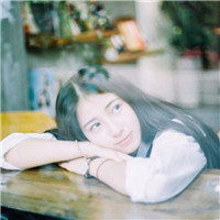 超文艺气质的女生头像 池塘生春草图片