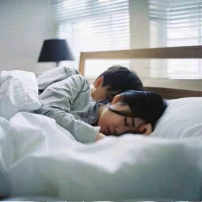 值得珍藏的意境情侣头像 地角天涯未是长图片