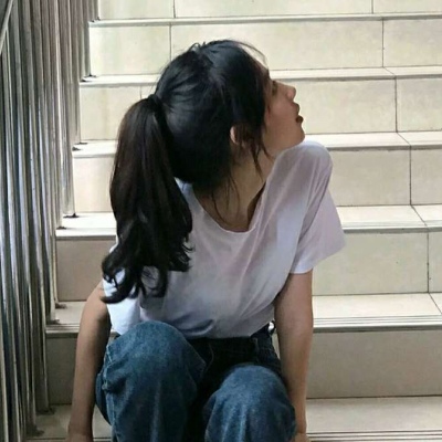 2021年流泪的动漫唯美图片女生头像女生头像图片