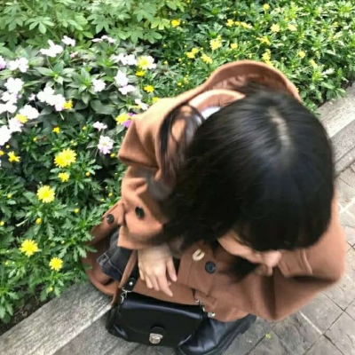 2021年流泪的动漫唯美图片女生头像女生头像图片